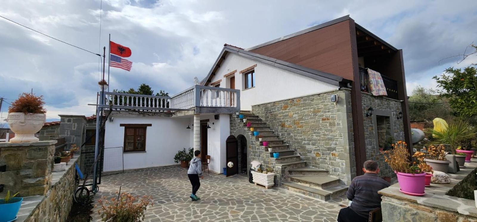 Villa Shuaipaj Saraqinishte Exterior photo